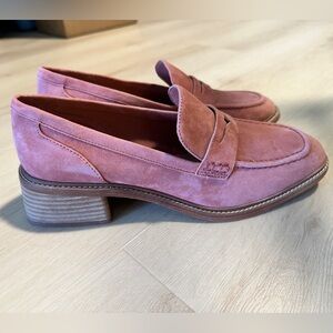 NEW Vince Camuto Rose Suede Loafers 9